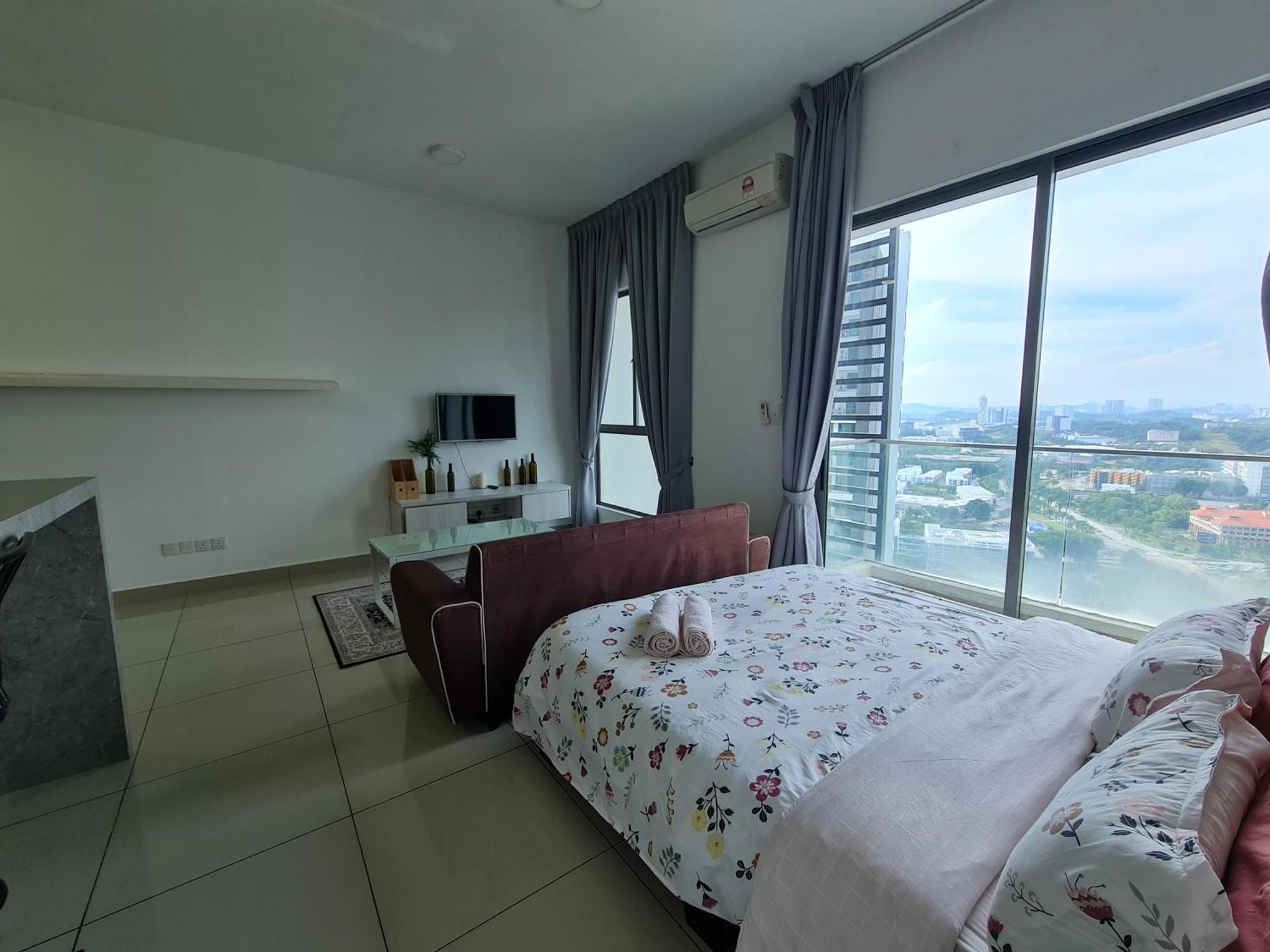 Ferienwohnung Hideaway At Cybersquare Cyberjaya Exterior foto